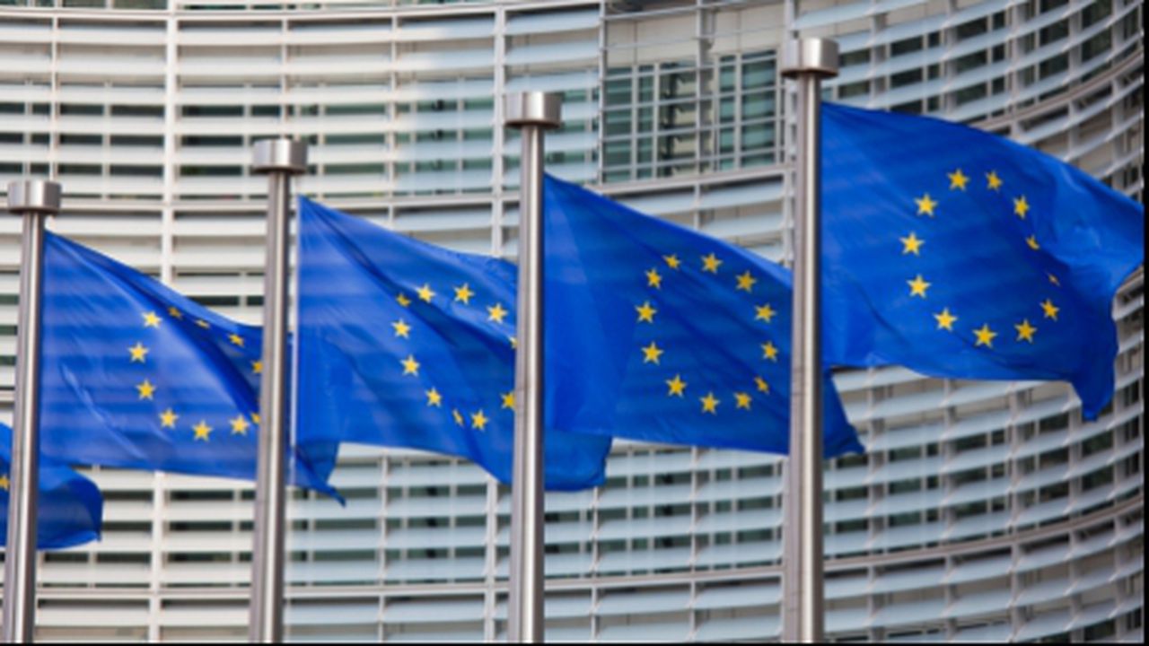 comisia_europeana_1_42863400_01906100