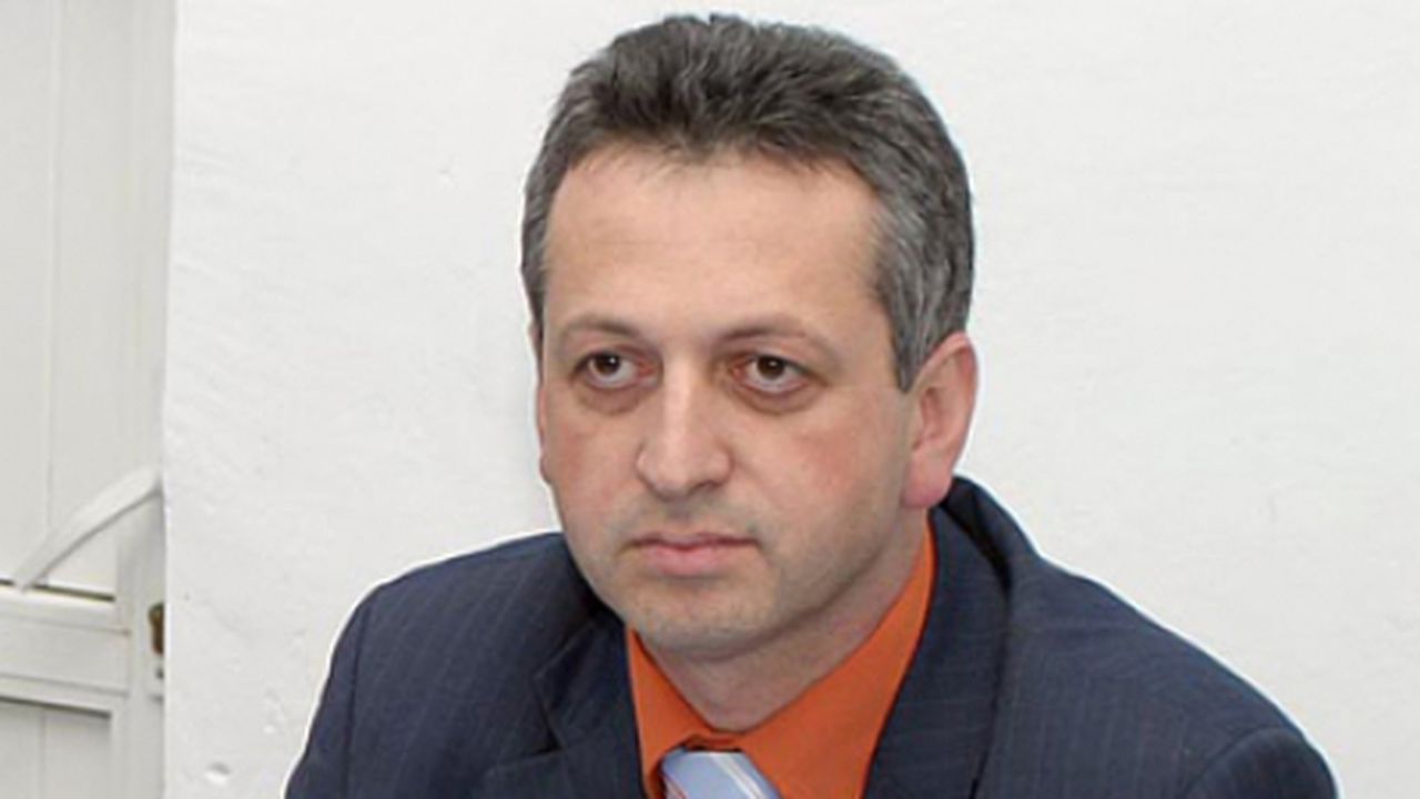 fenechiu_09414700_92265200