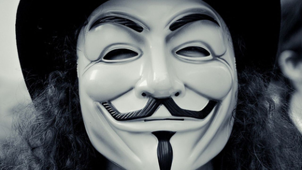 anonymous_ataca_premierul_ungureanu_37243500_21330500