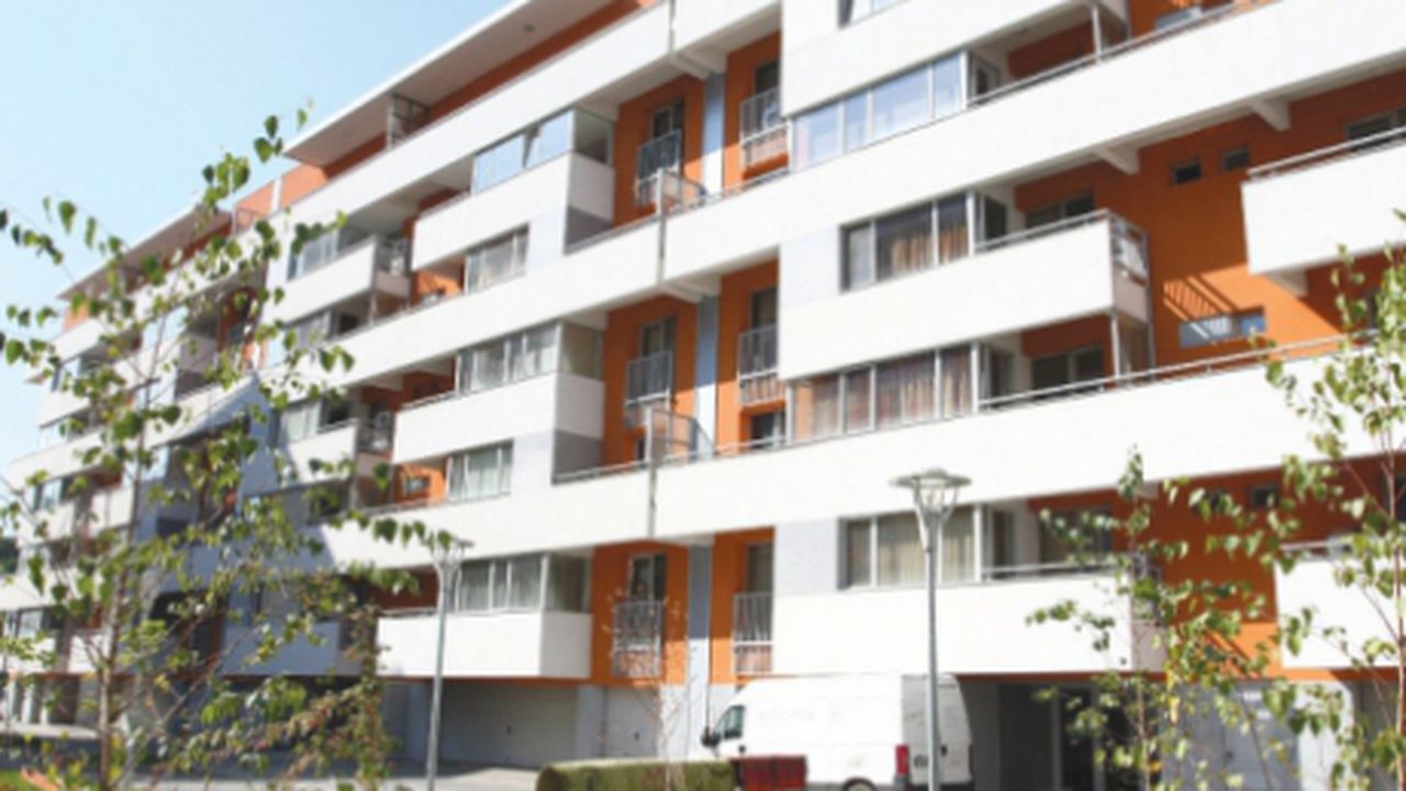 blocuri_imobiliare_30136600_32730200_07533300