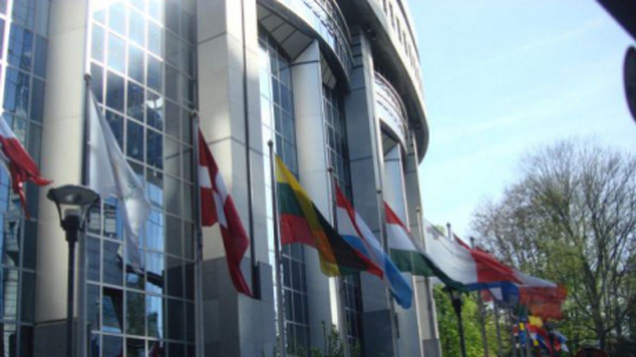 steaguri_comisia_europeana_18978800_92384200_91304800_33905300