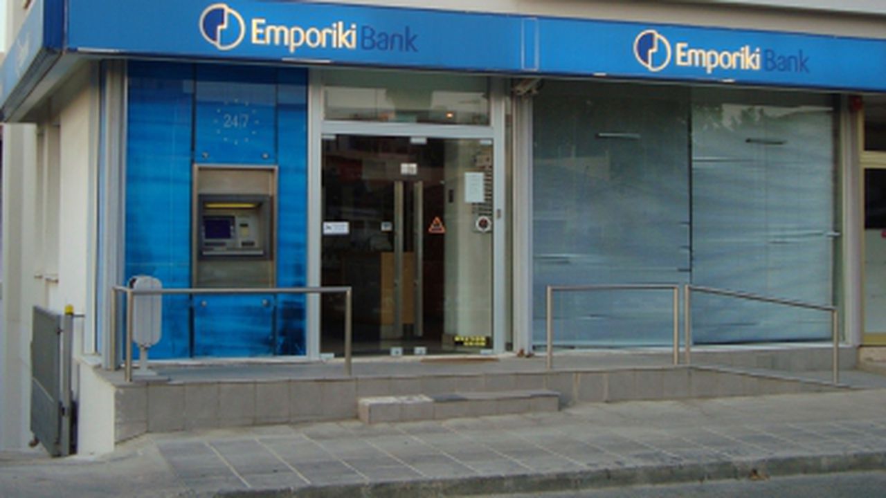 emporiki_bank_shop_in_larnakos_avenue_aglanjia_in_nicosia_republic_of_cyprus_44244700_37288700