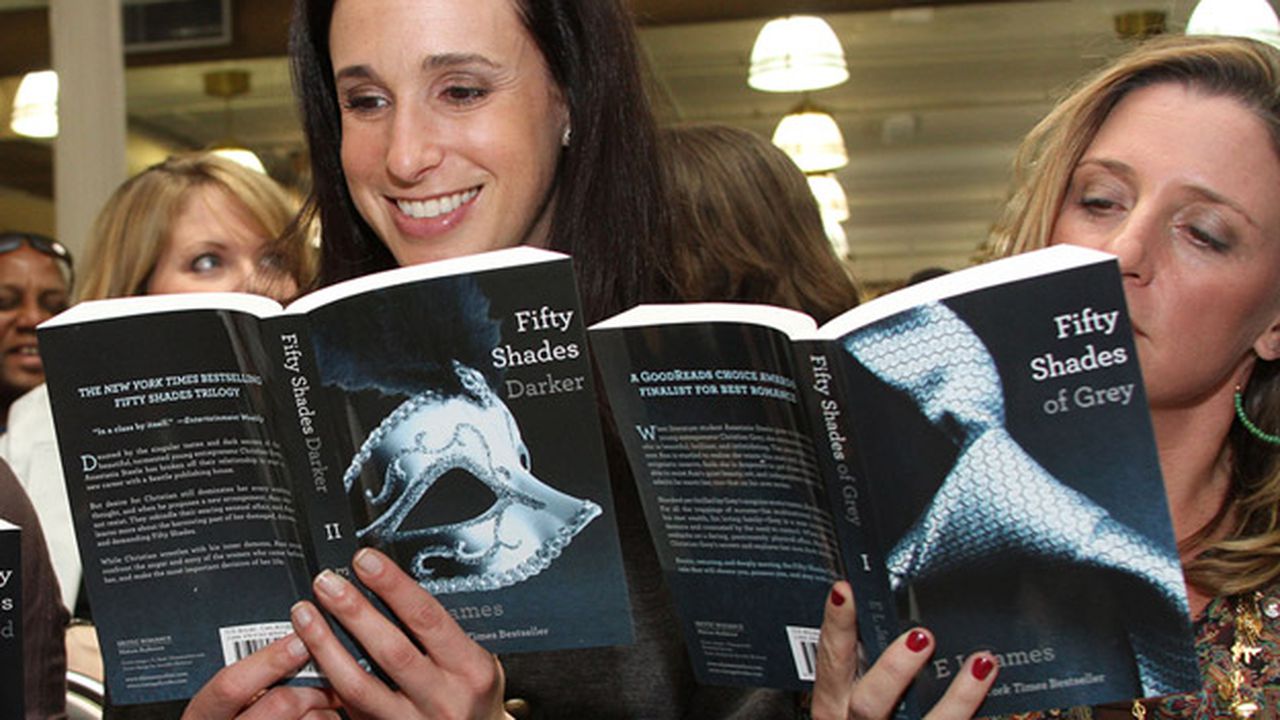 50_shades_40064100