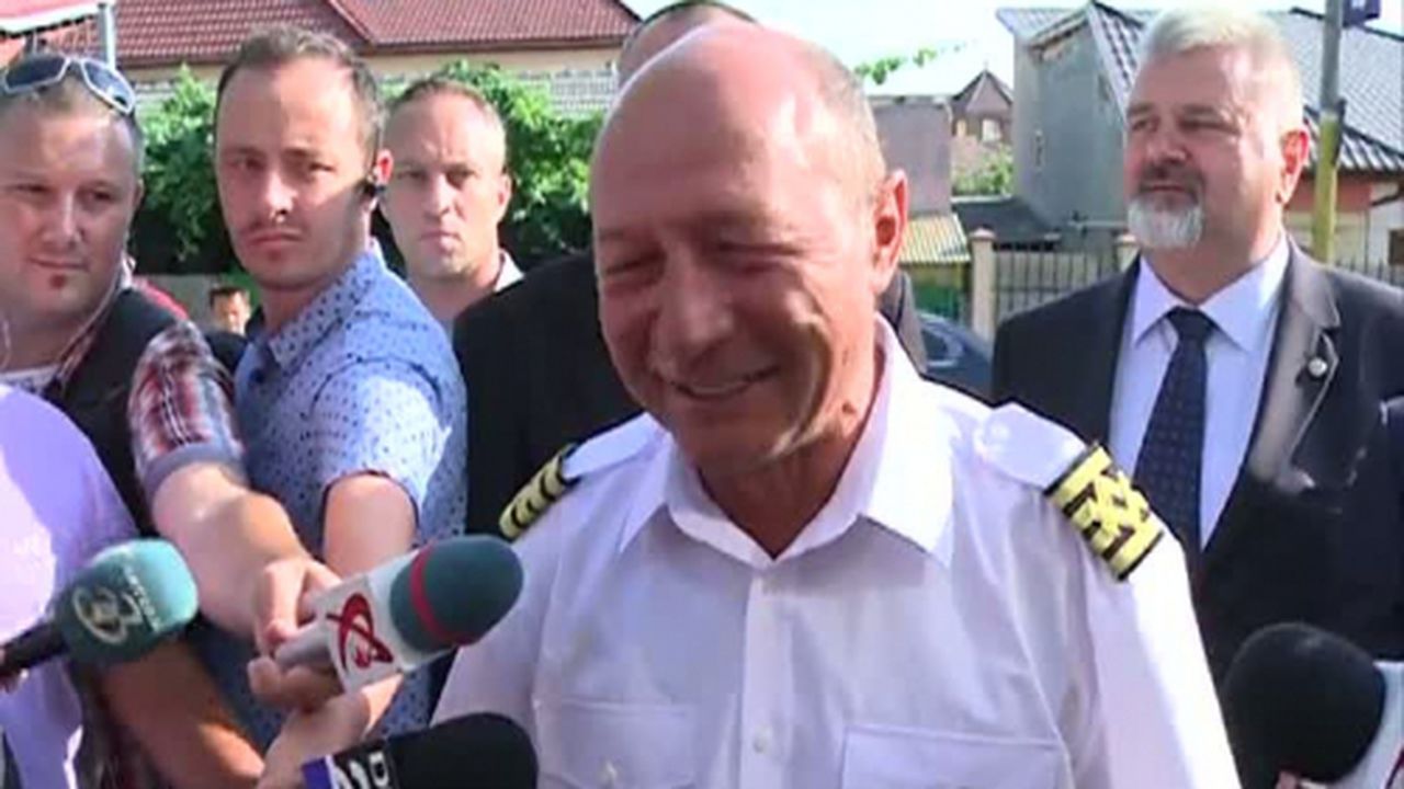 basescu_467899_47680300
