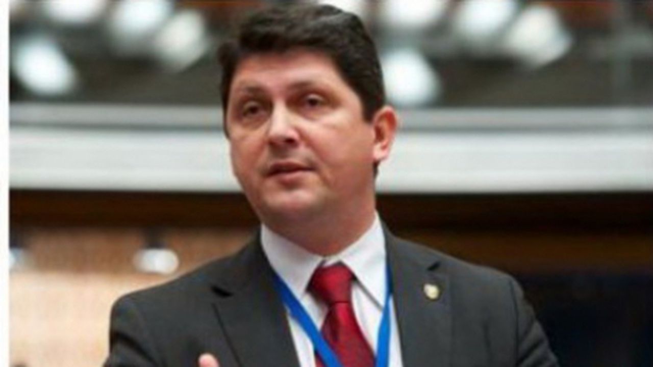 corlatean_76451700_19028300