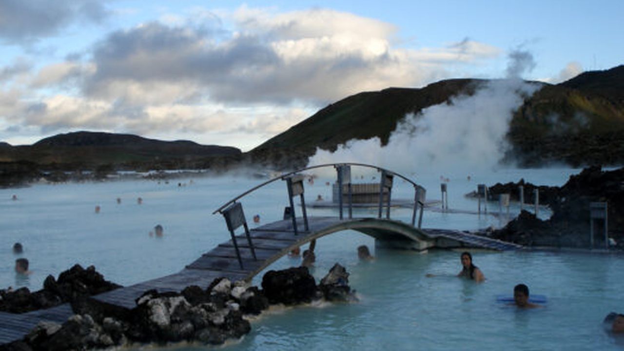 iceland_grindavik_blue_lagoon_spa_00946100