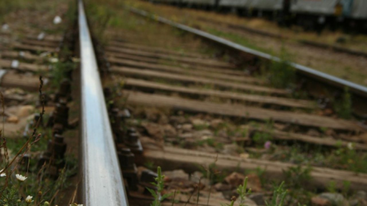 sina_tren_06105500_40910800