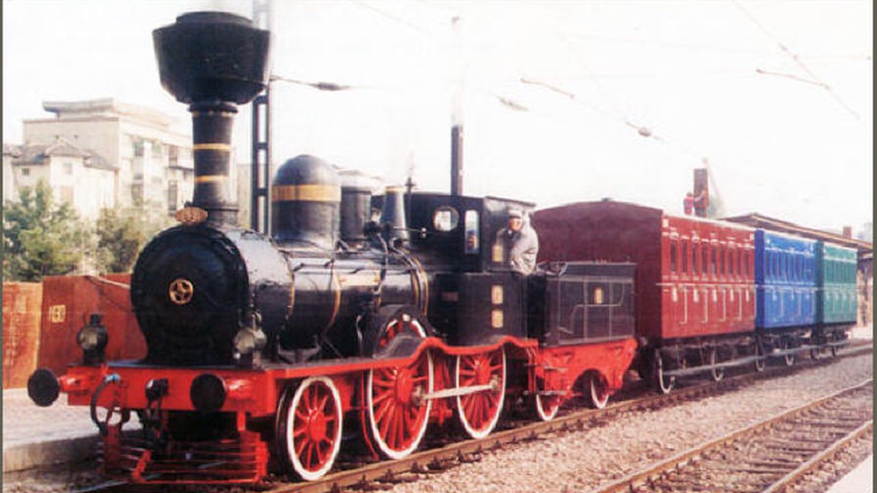 trenul_calugareni_76703200