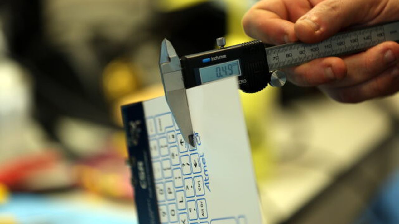 csr_ultra_thin_keyboard_thickness_52740900