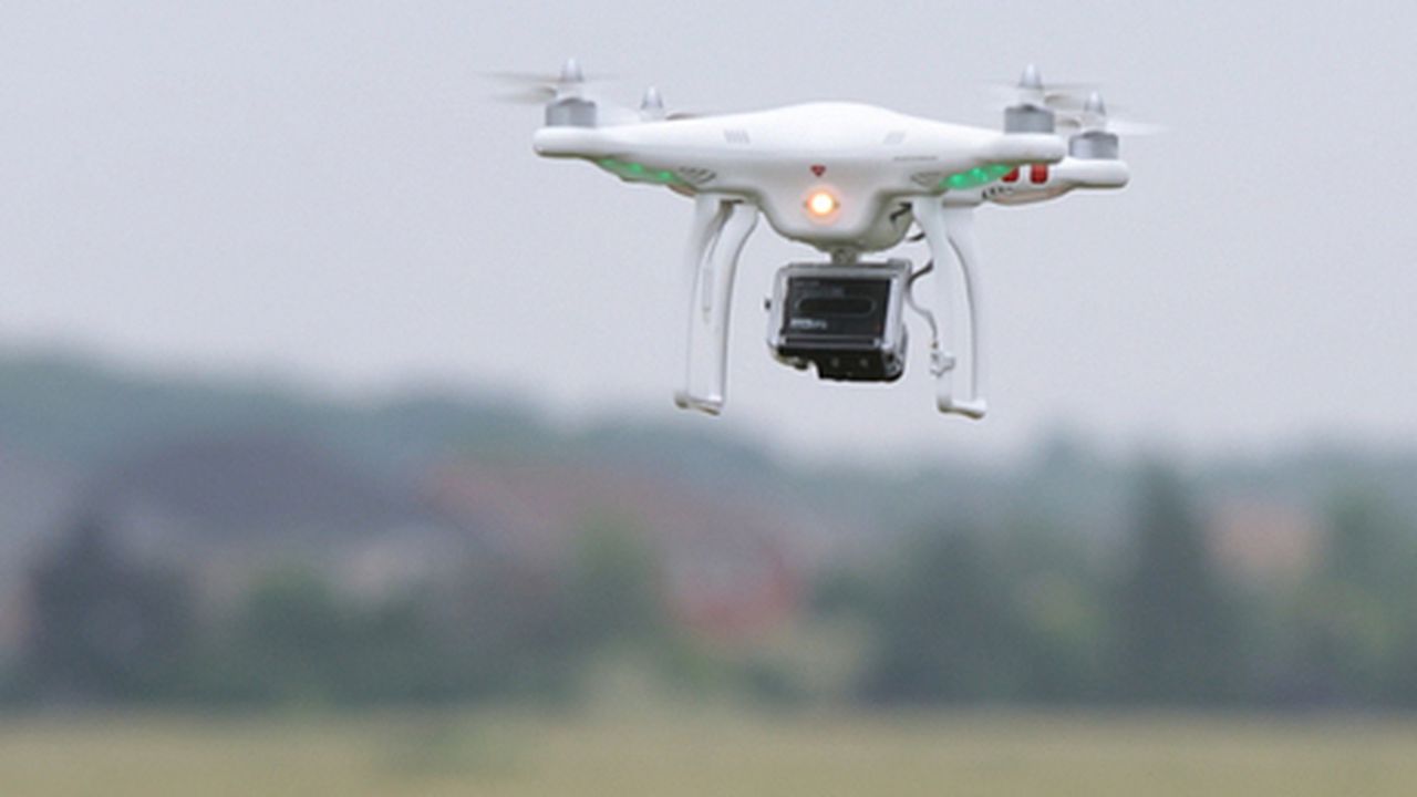 drone_comerciale_44362800