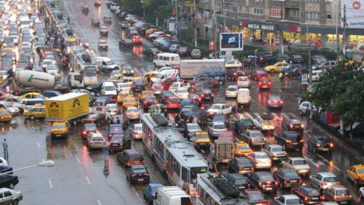 paglomeratie_in_trafic_853844119c_22479100