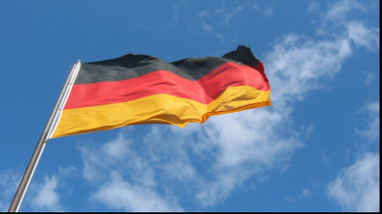 german_flag_34028500_05654500_96926800_90523300