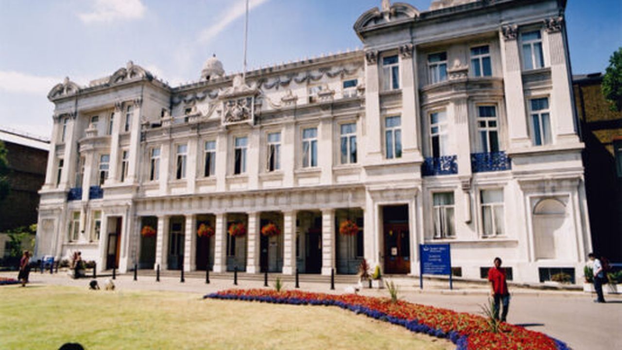 queen_mary_pic1_02629100