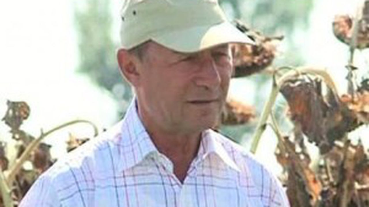 traian_basescu1_300x225_11937500