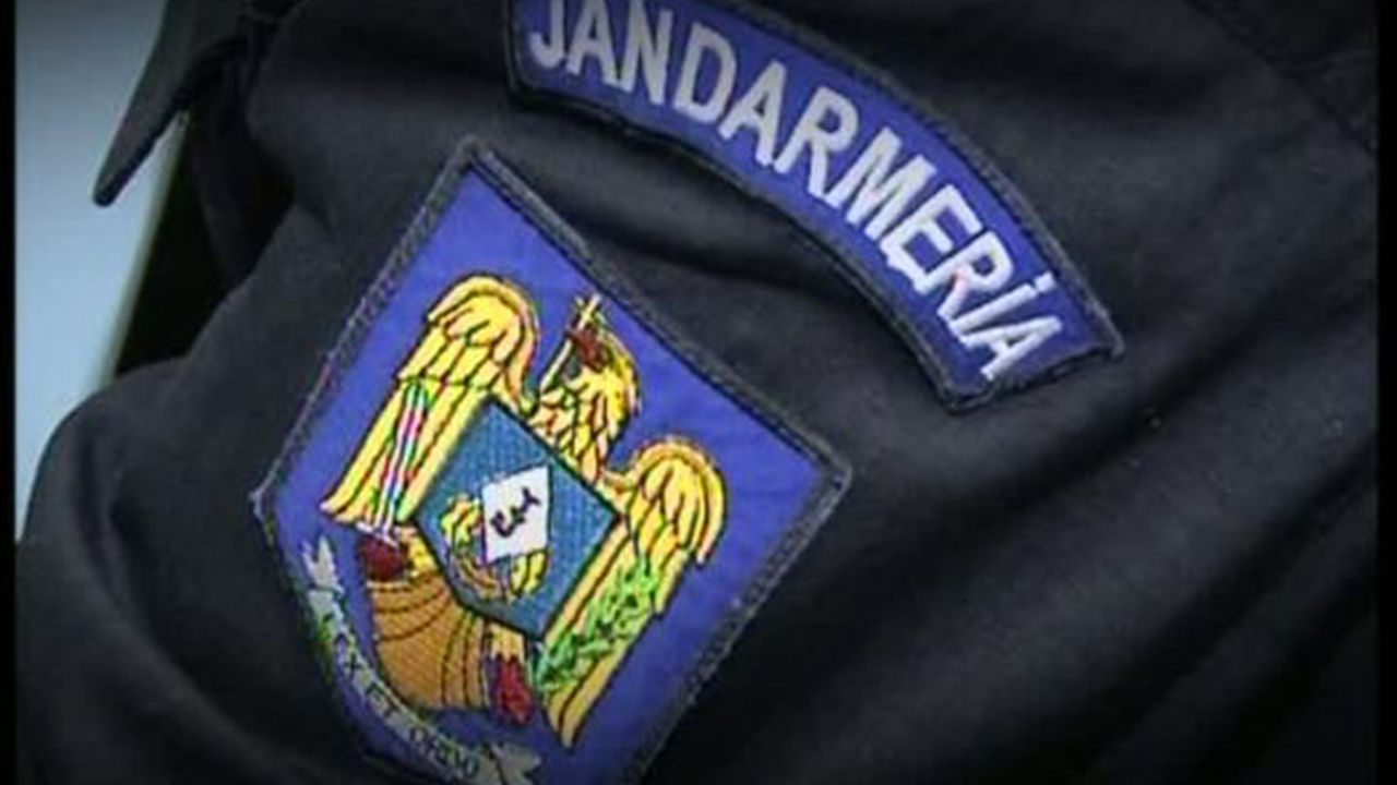 jandarm_53761800_02285400