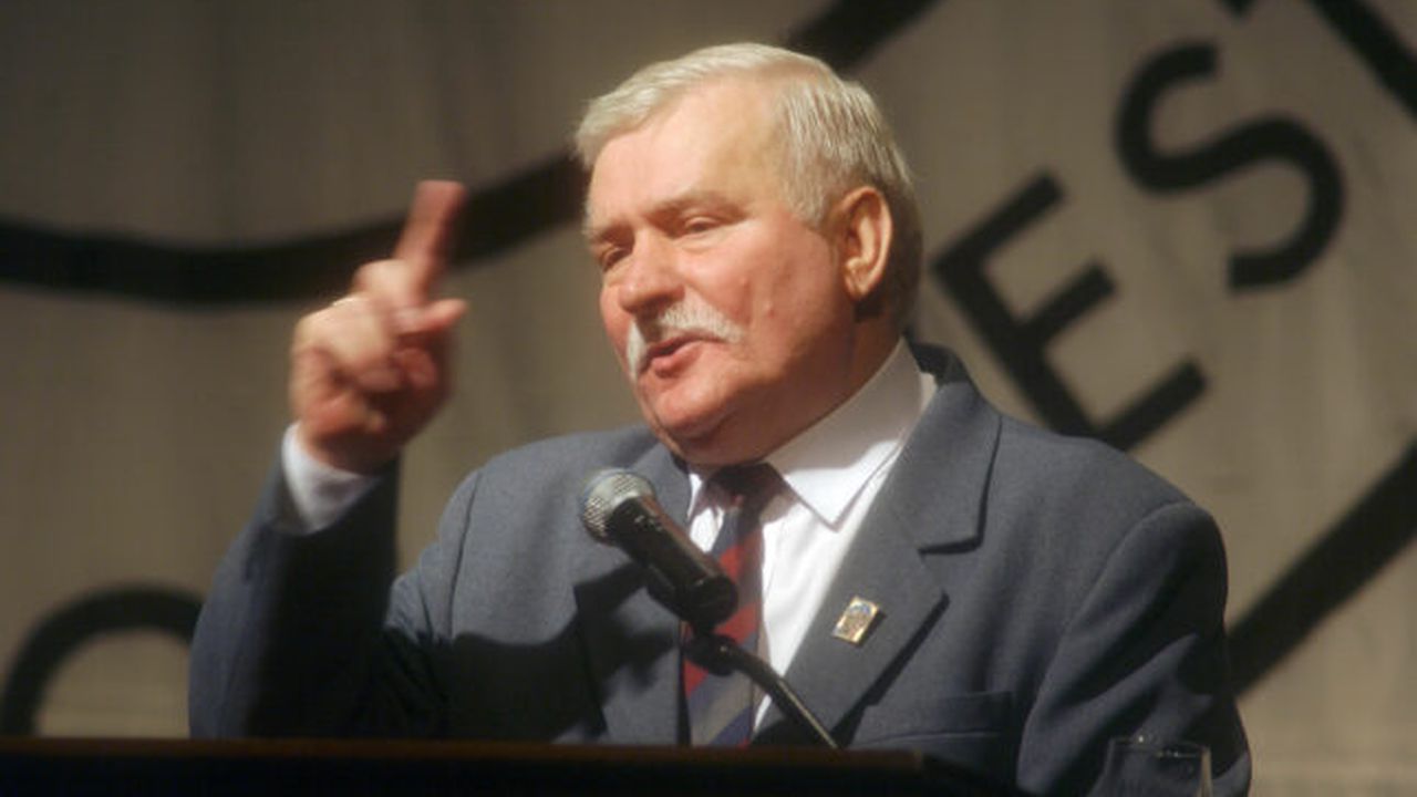 lech_walesa_uwf_edu_43712600