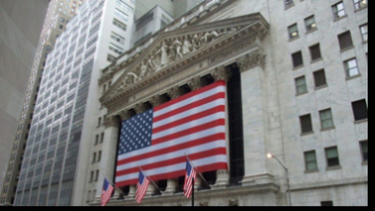 nyse_19822300_55454800_04125300_32811500_85235300