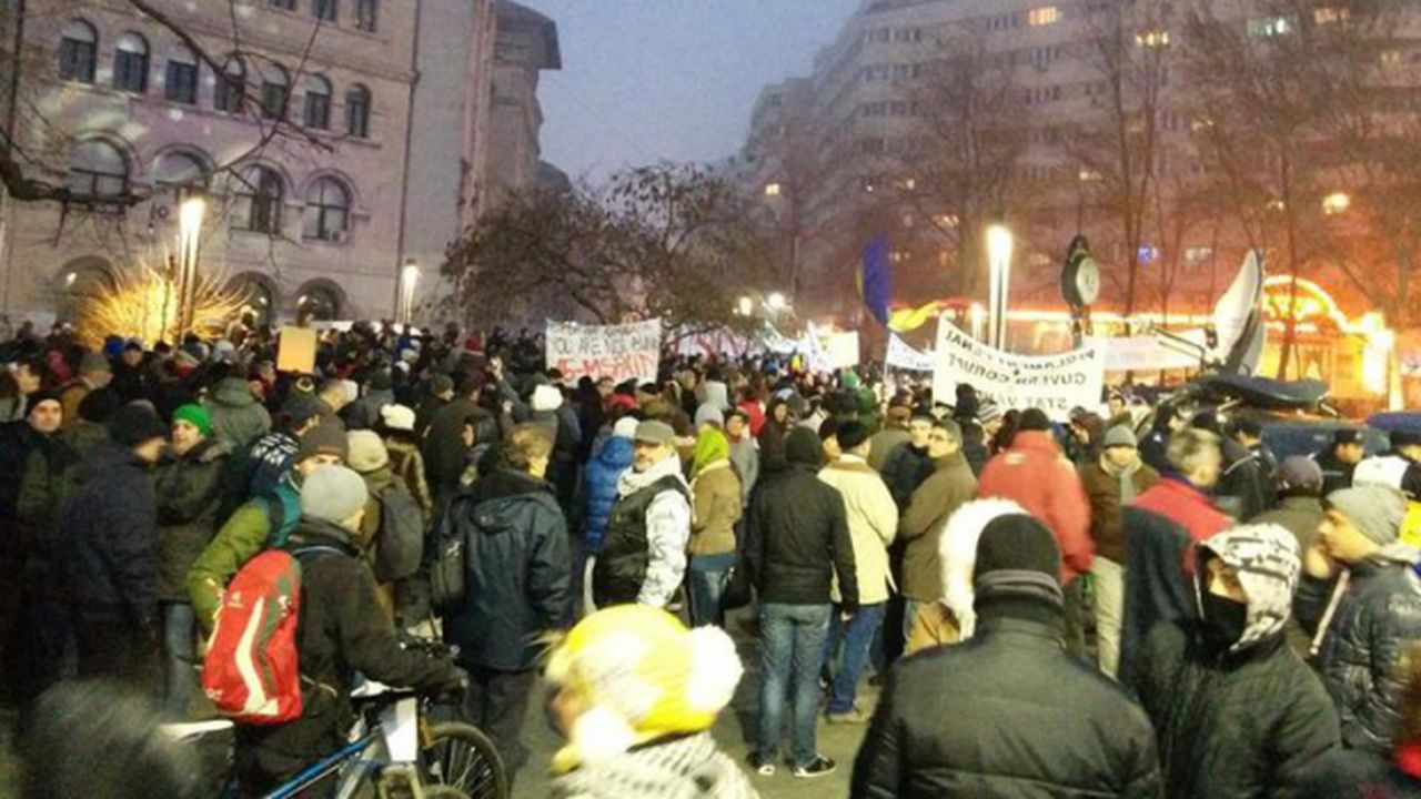 protest_90124600_73563000