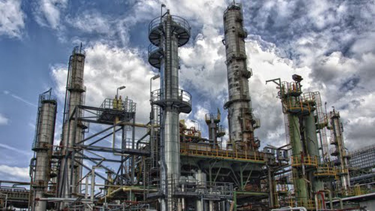 rafinarie_3554323_16277300