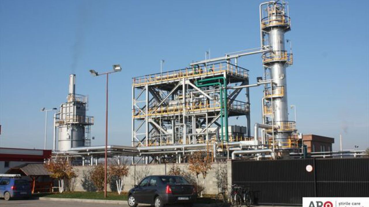 rafinariearad_09012400