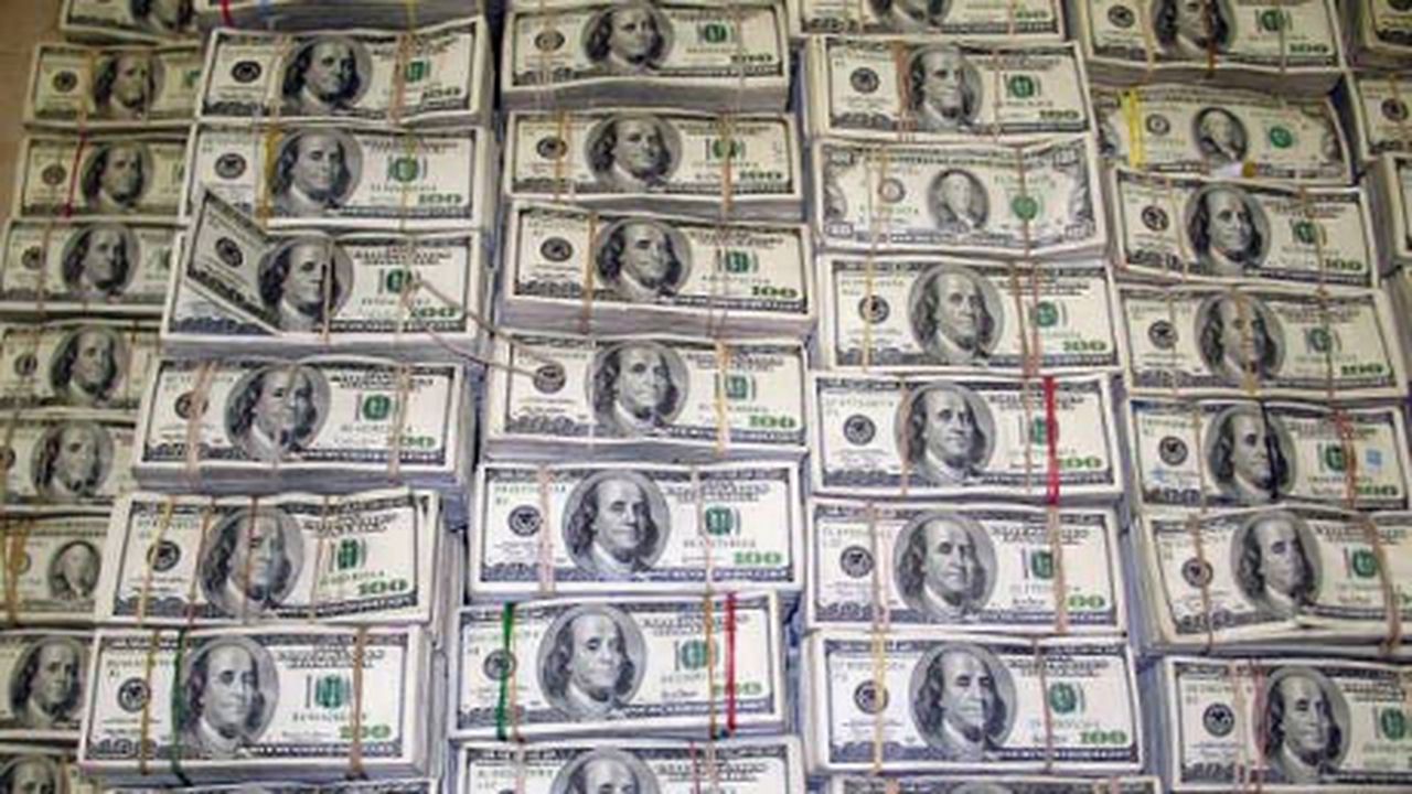 dolar_68897543_78520300_18022300