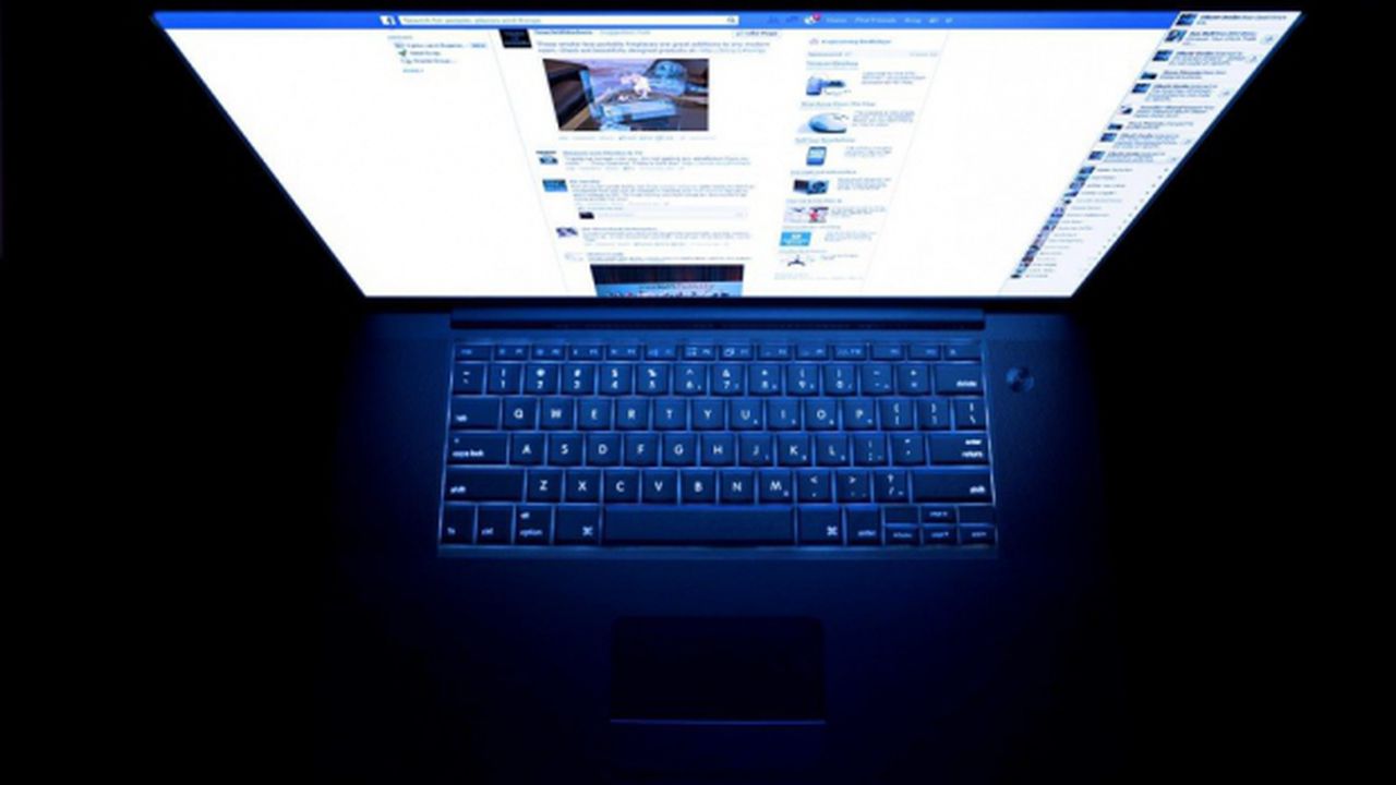 facebook_depression_970x0_23399400_00752700
