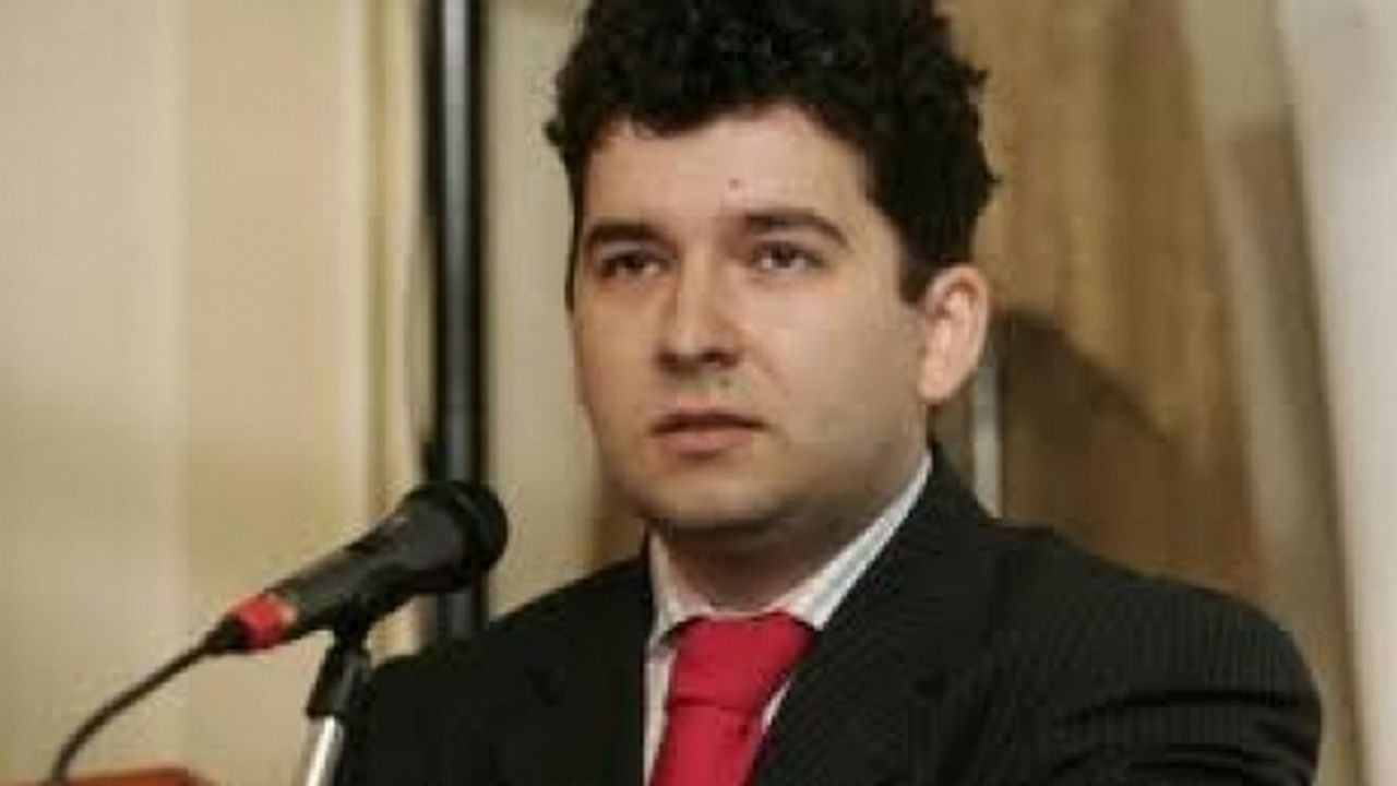 liviu_voinea_35892400_83979600