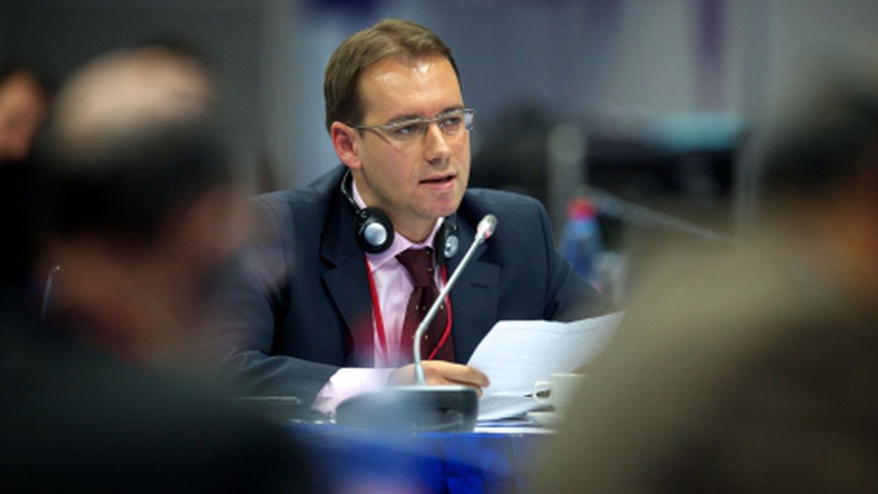 tudor_chiuariu_49852100