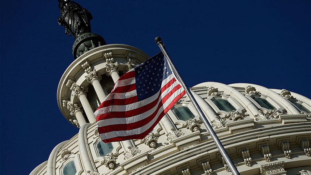 congress_2687083b_78758300