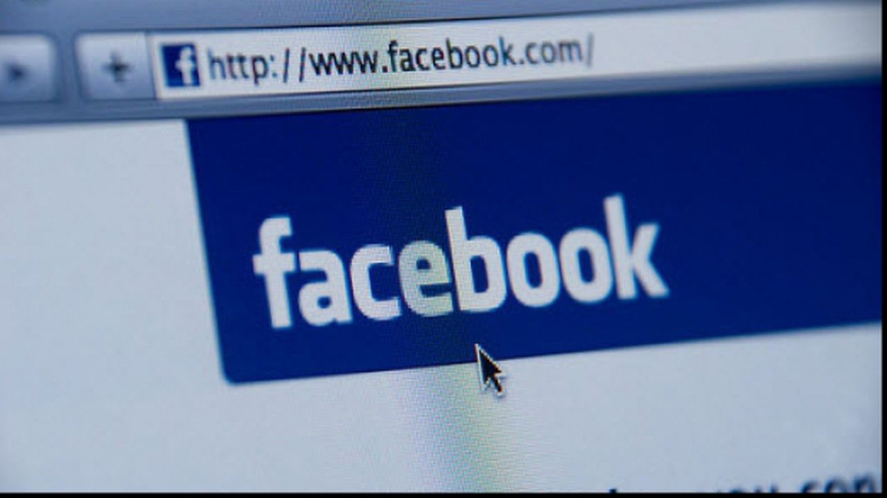 facebook_03383700_24153000