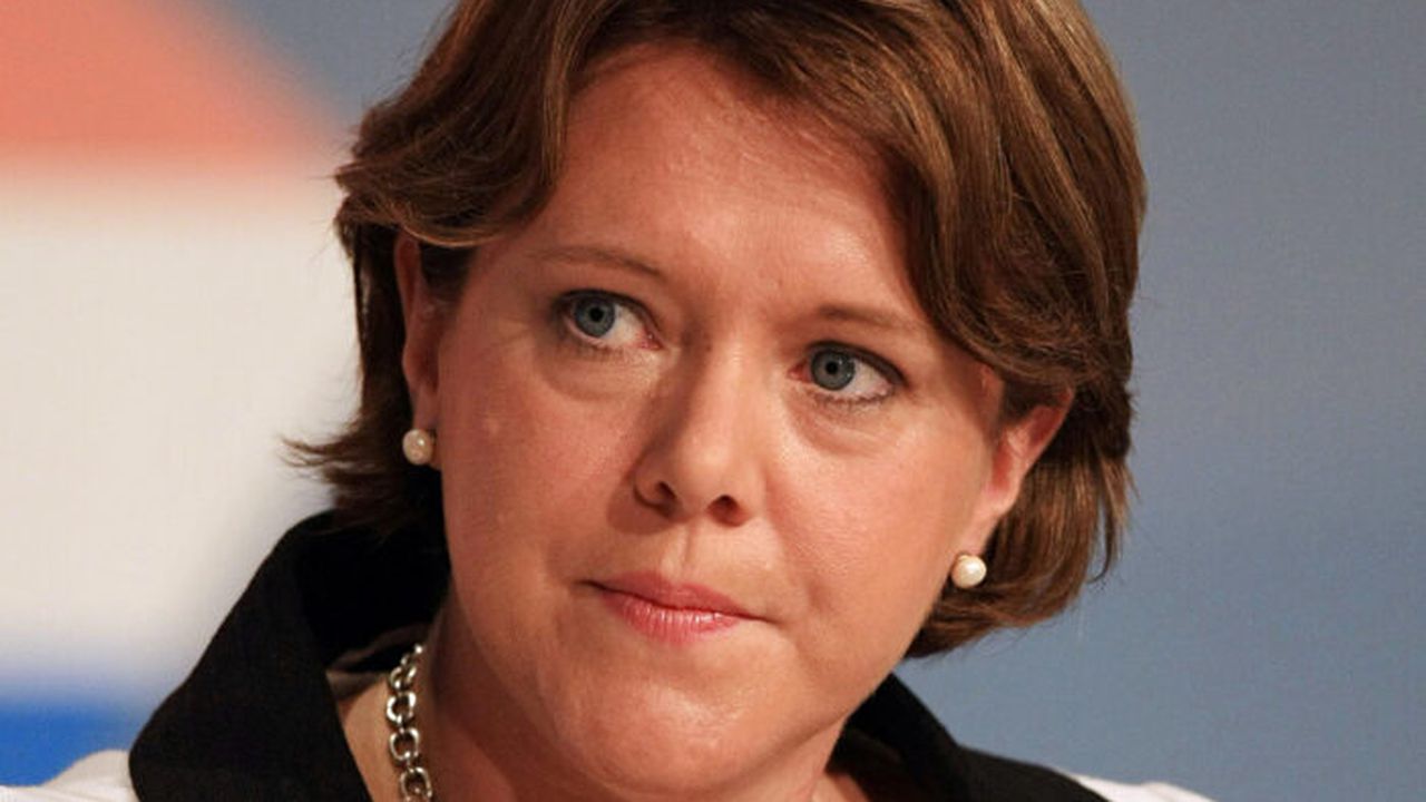 maria_miller_012_97466900