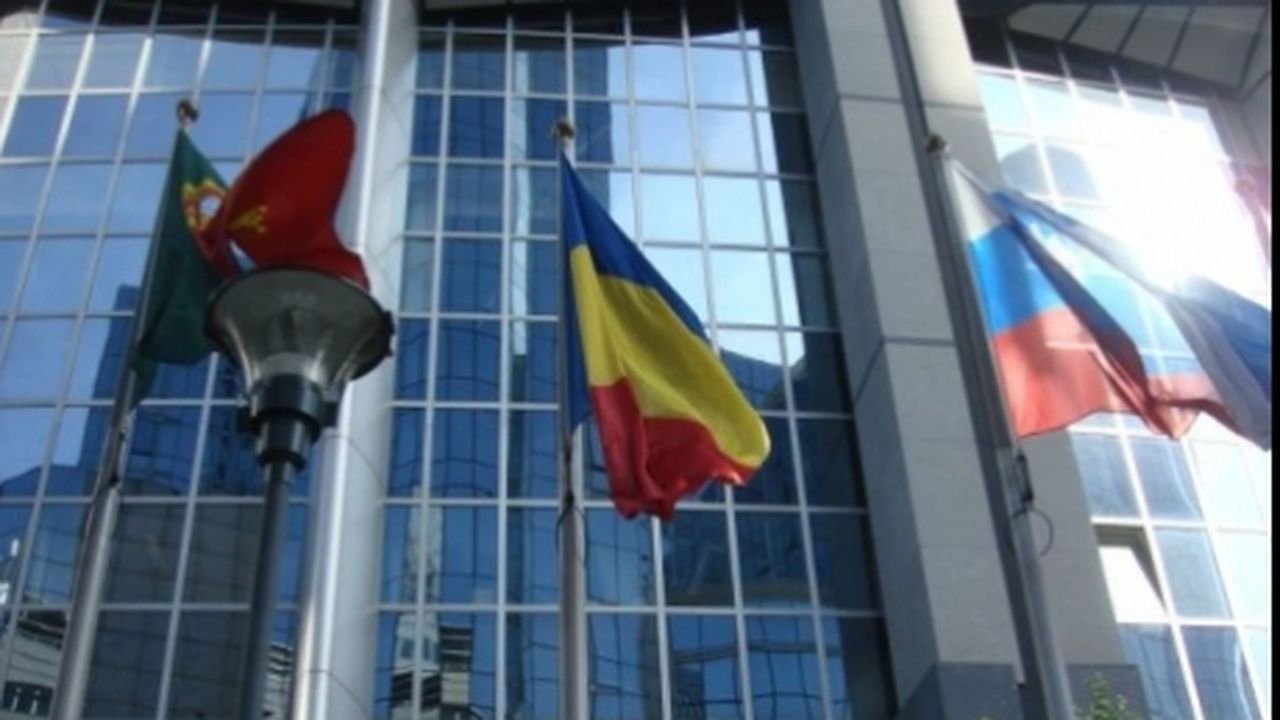 comisia_europeana_5555555_28570900_04401800_23989000