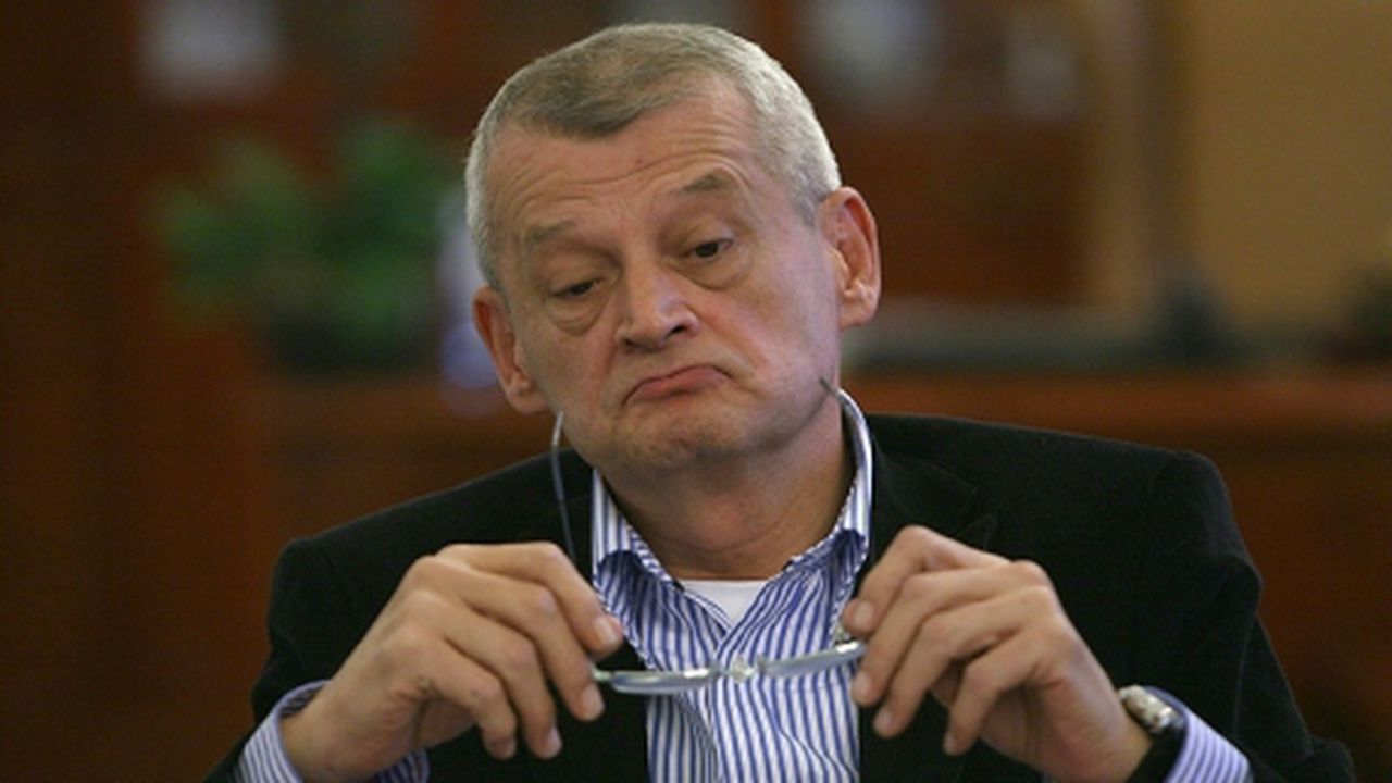 oprescu_16891400_59624400_72710300