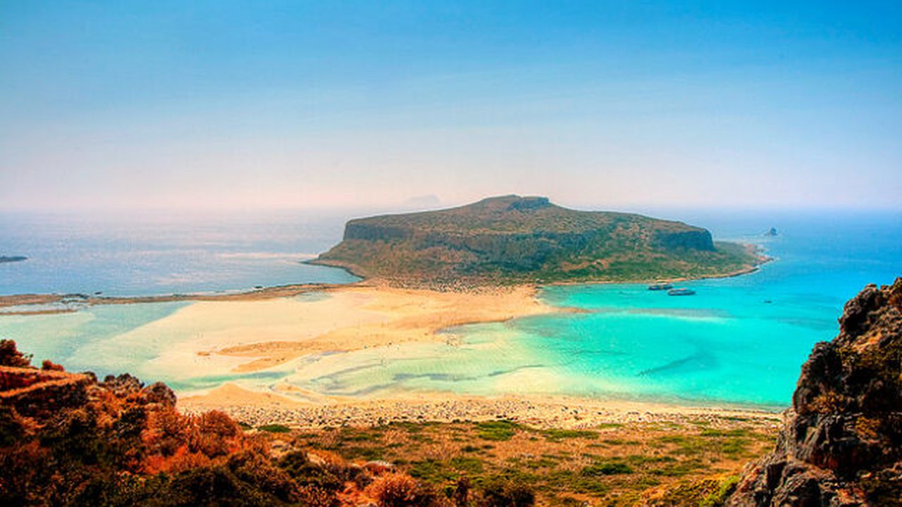 beaches_of_crete_crete_greece_296_4_93813500