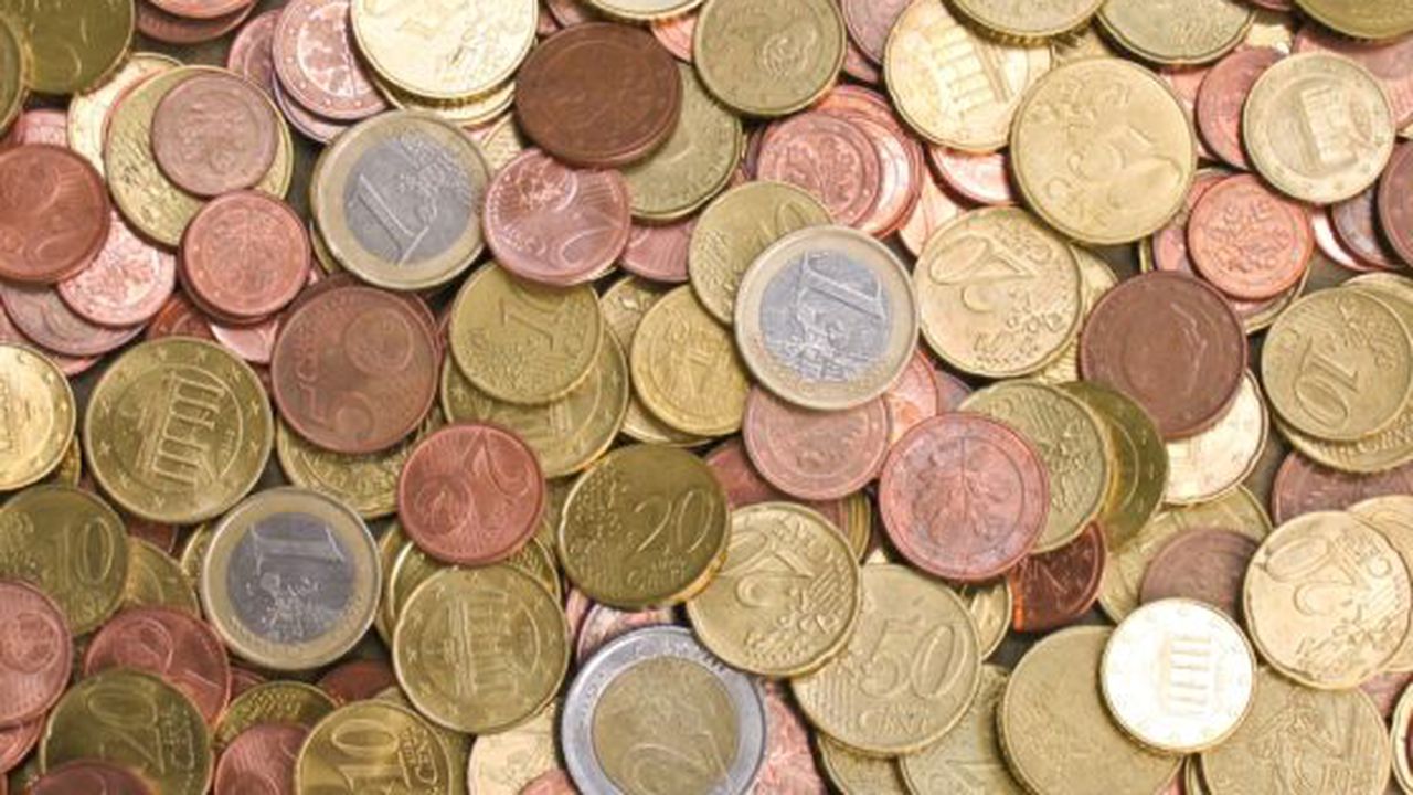 euro_coins_28737300
