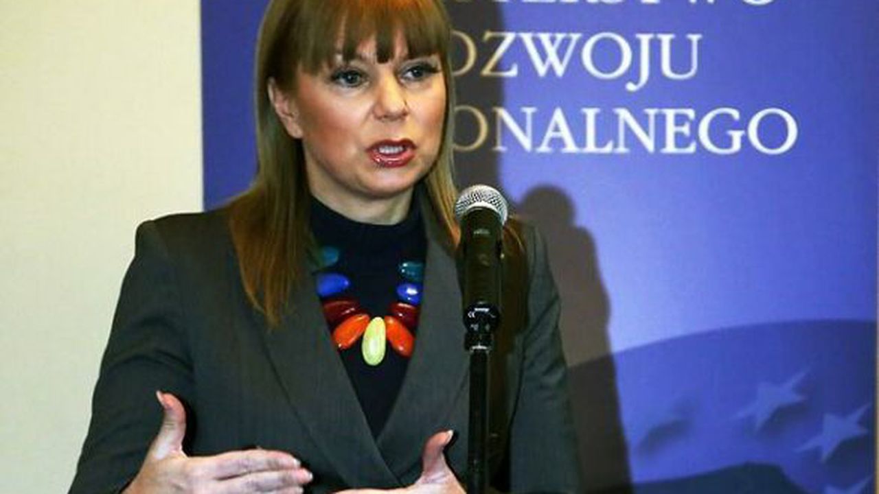 elzbieta_bienkowska_48956800