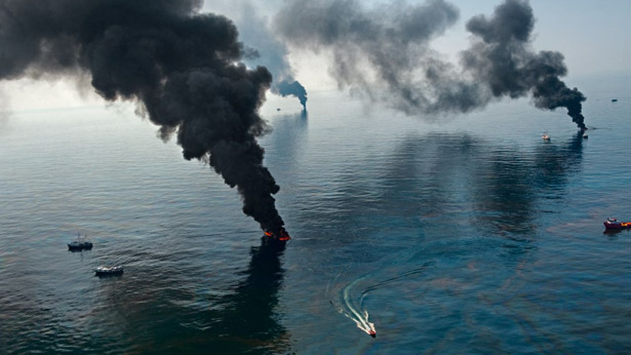 gulf_oil_spill_615_52556500