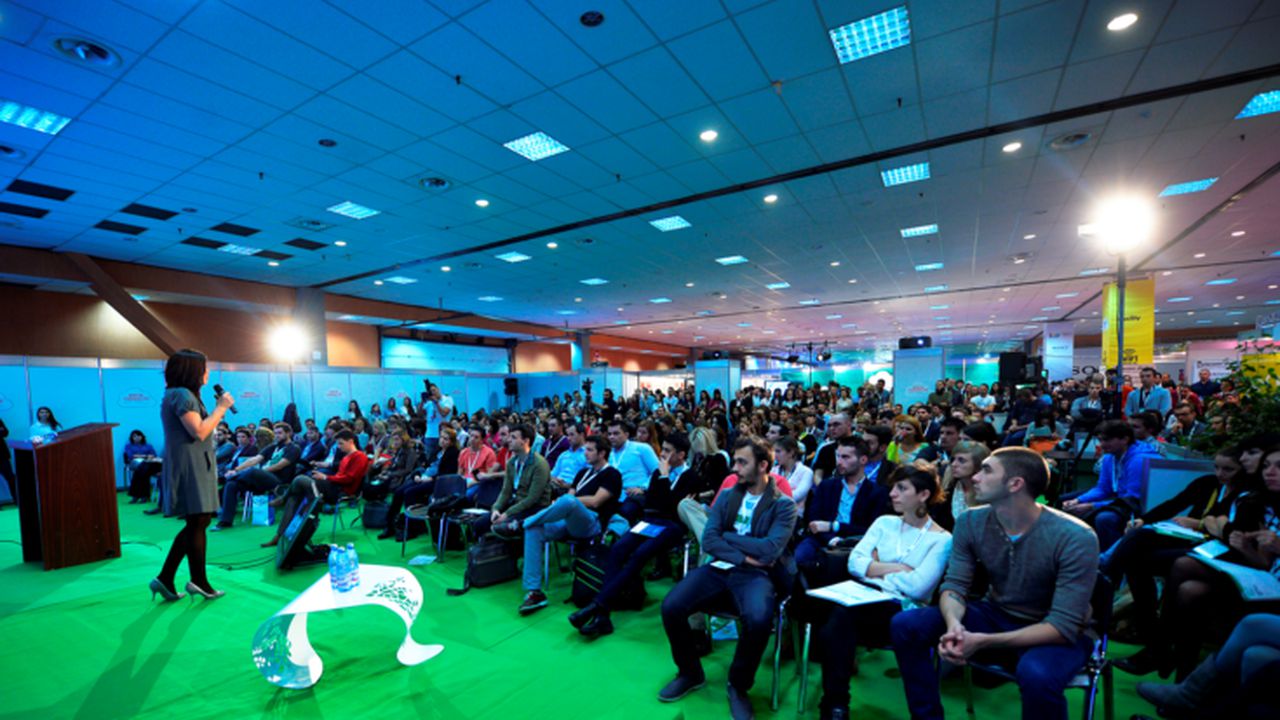 imworld_day_1_285_00148400