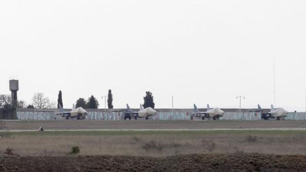 aeroport_belbek_38155800