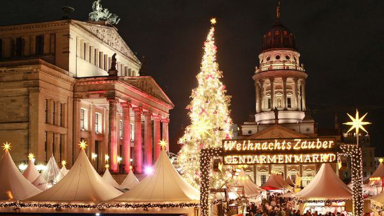 christmas_t_14_gendarmenmarkt_at_christmas_36555900