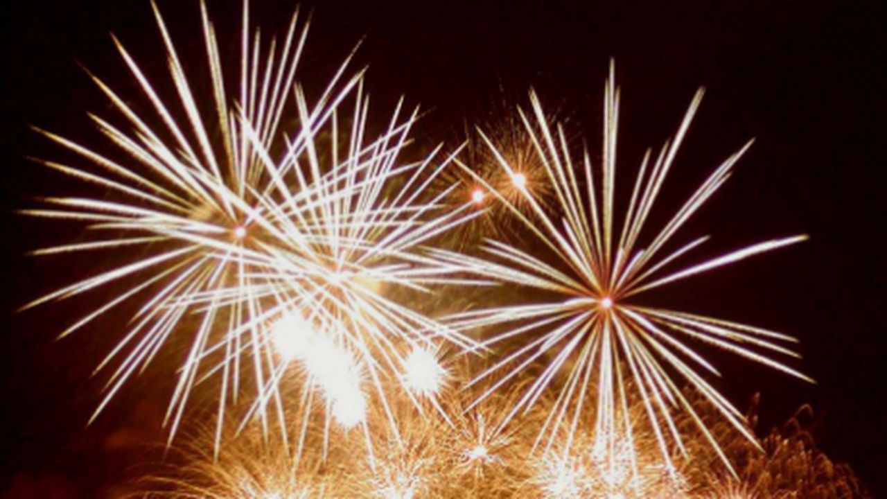 revelion_32006400_52560000