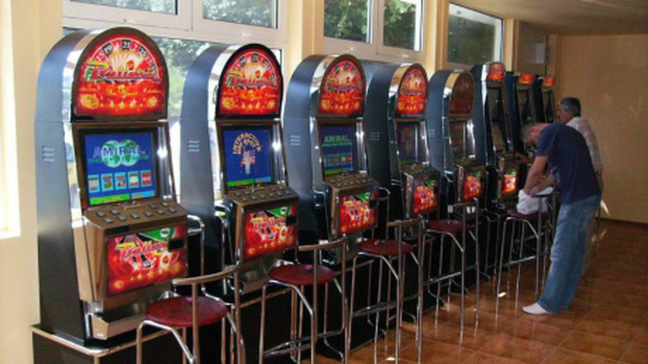 pacanele11_00780400_61956700