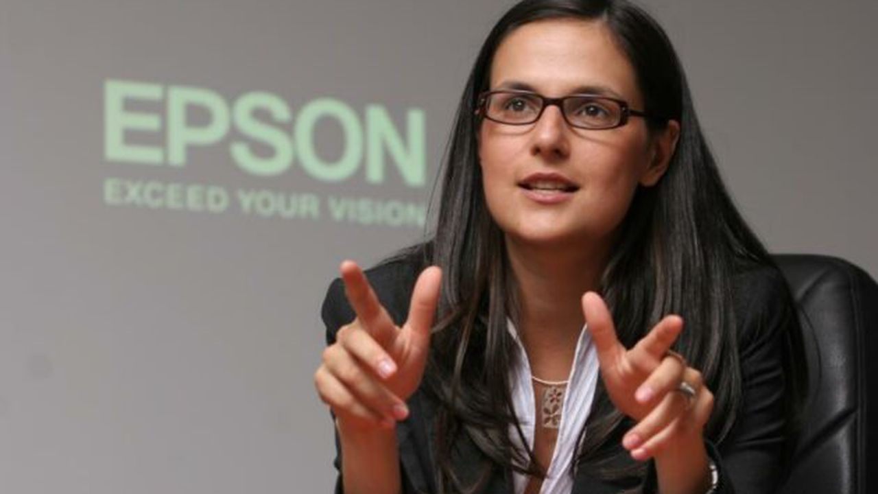 simona_decuseara_sales_marketing_manager_epson_pentru_romania_si_bulgaria_04570800