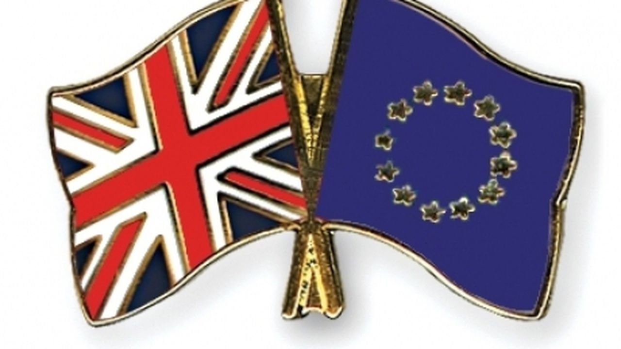 marea_britanie_ue_987654_01735900_02636400