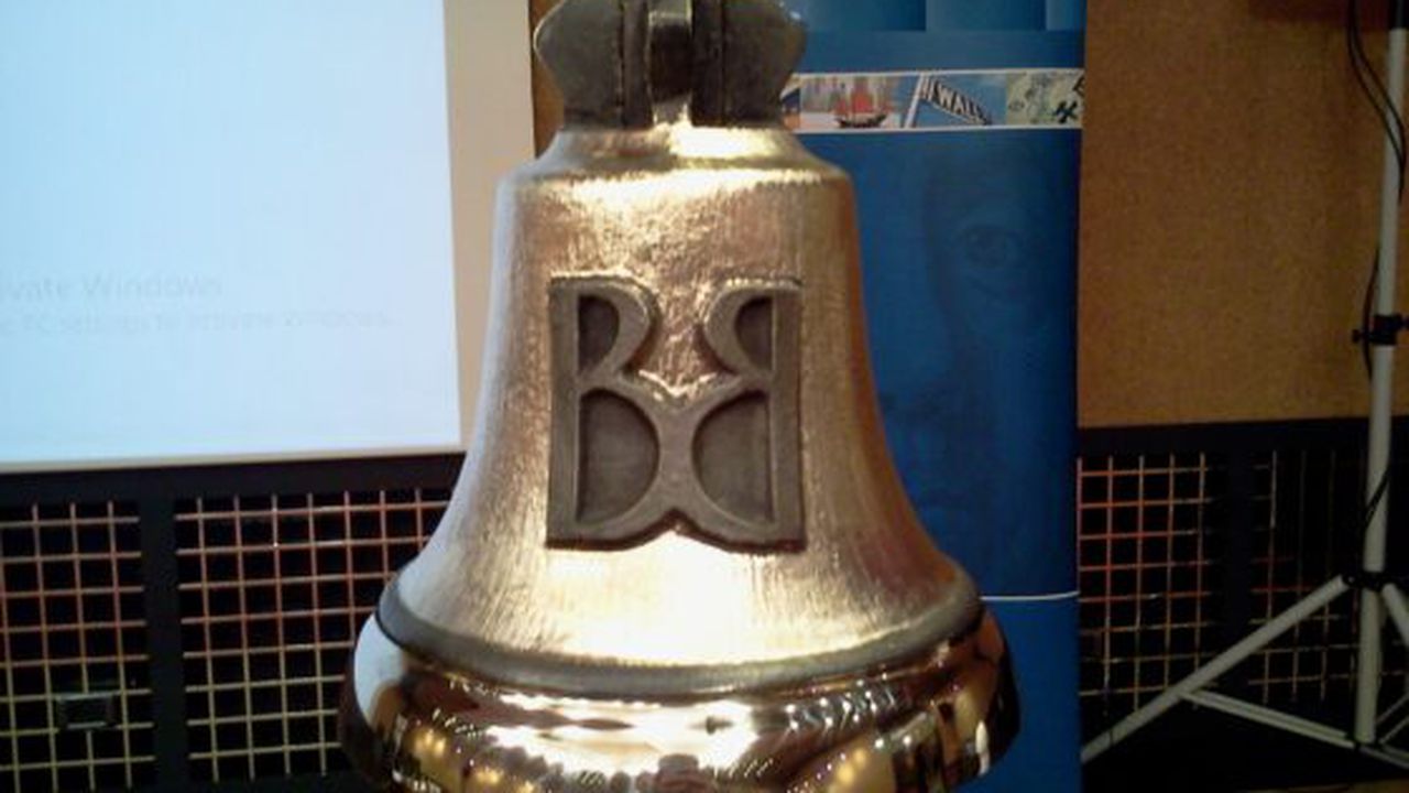 bursa_clopot_nou_50349500