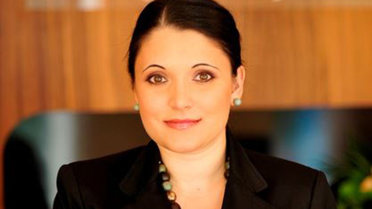 cristina_mihaila_08745200