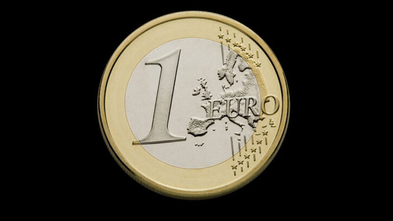 one_euro_coin_broad_66279000