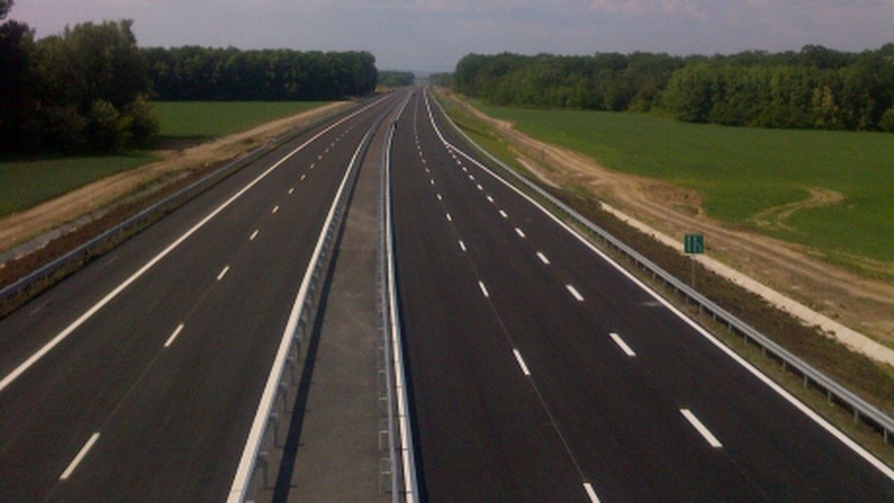 autostrada_89107400_23941800