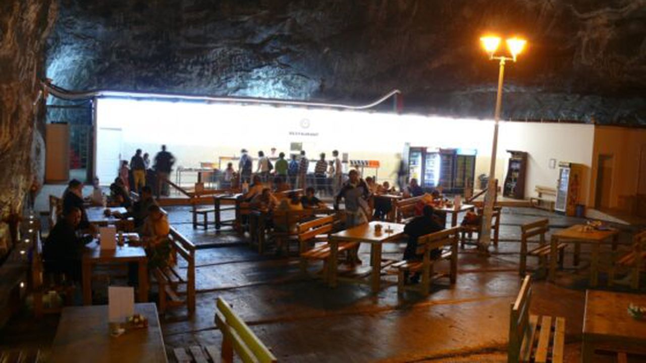 salina_praid_restaurant_2_82953500