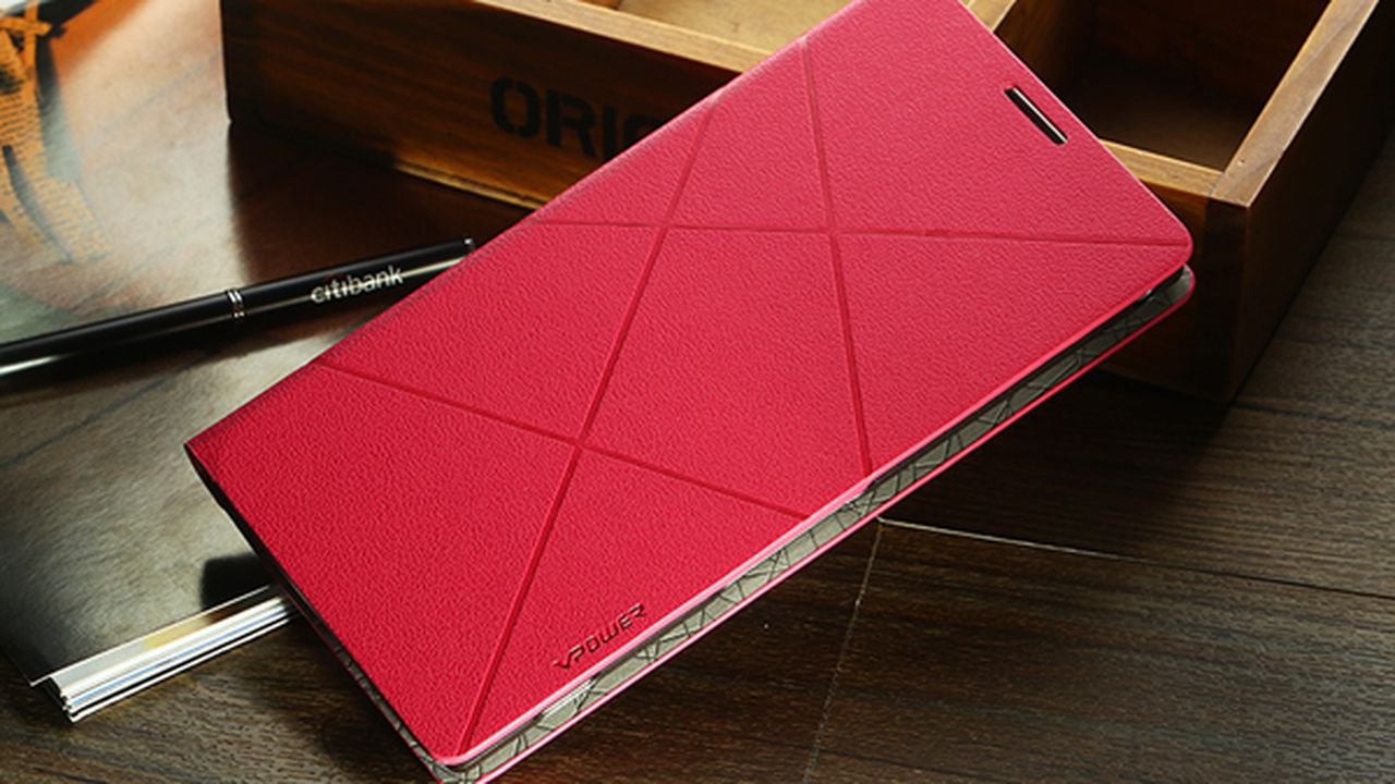 husa_telefon_rosie_00142300